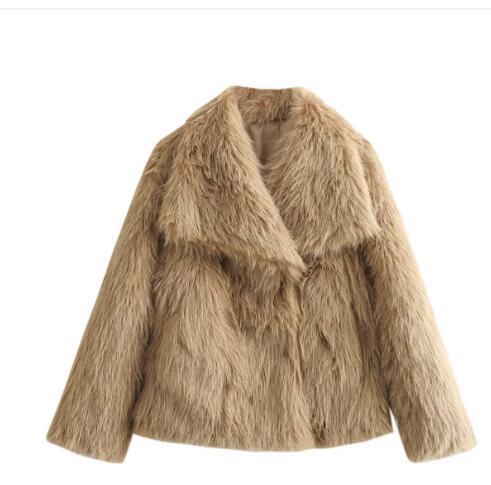 Veste courte en peluche à revers – vue 7