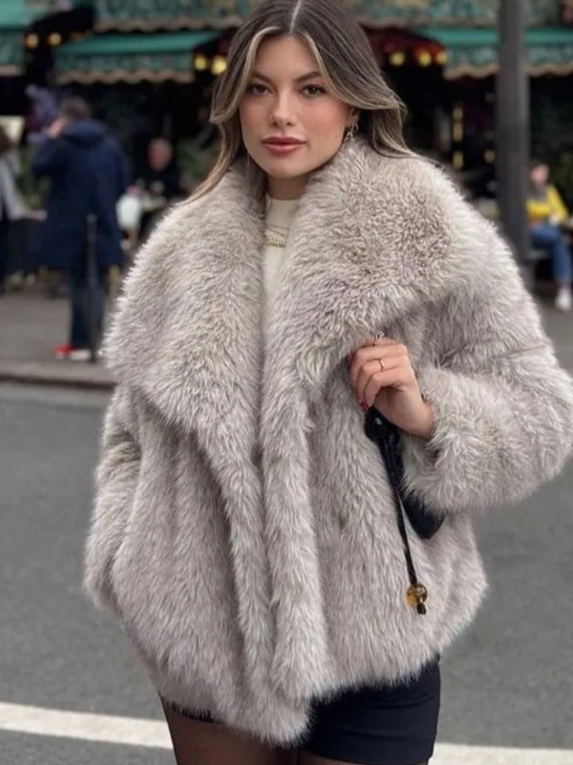 Veste courte en peluche à revers – vue 4