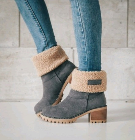 Bottines en suédine à talon épais – vue 5