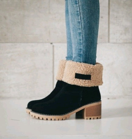 Bottines en suédine à talon épais – vue 2