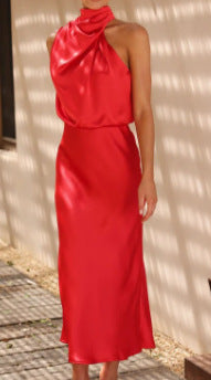 Robe midi en satin sans manches – vue 7