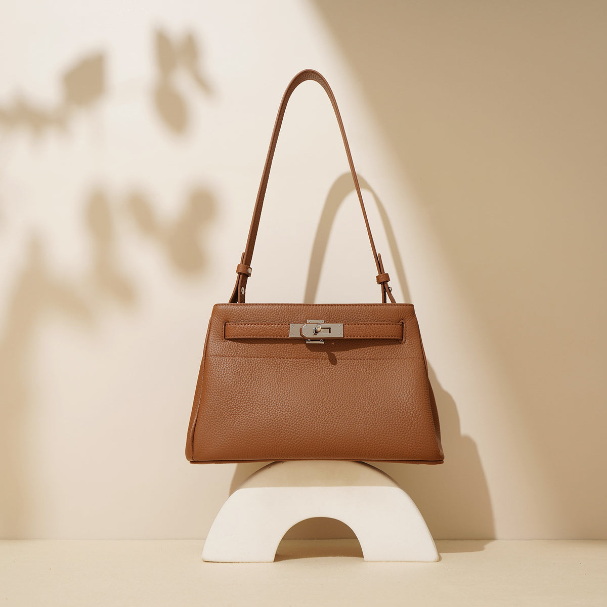 Sac porté épaule en cuir de vachette